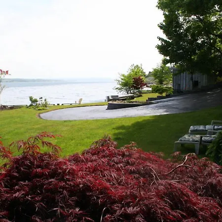 A Boat To Sea Bed & Breakfast-2